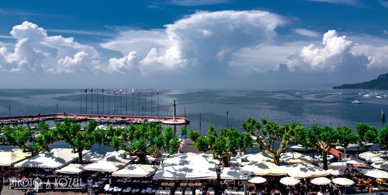 Hotel Ristorante Miralago Garda  Ngoại thất bức ảnh