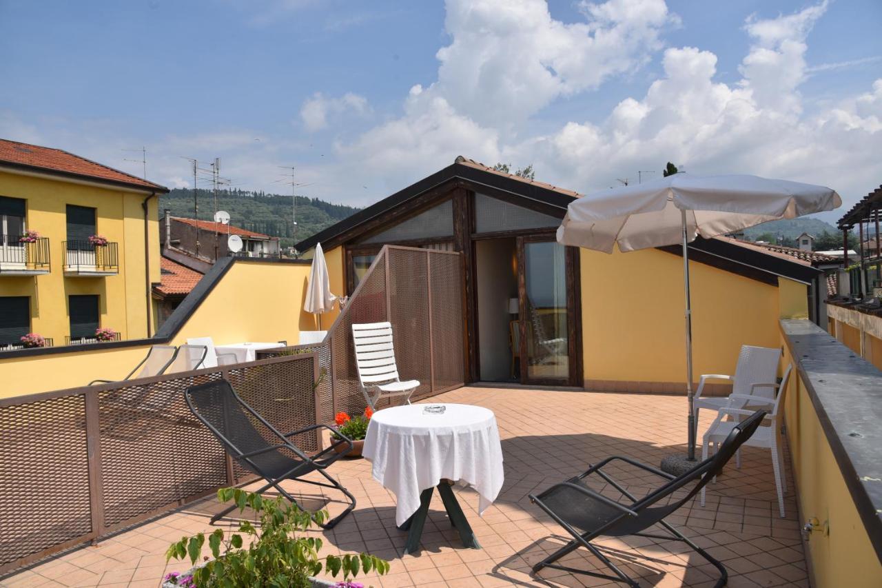 Hotel Ristorante Miralago Garda  Ngoại thất bức ảnh