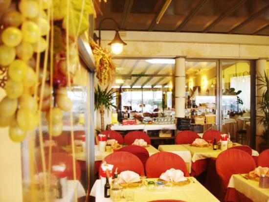 Hotel Ristorante Miralago Garda  Ngoại thất bức ảnh