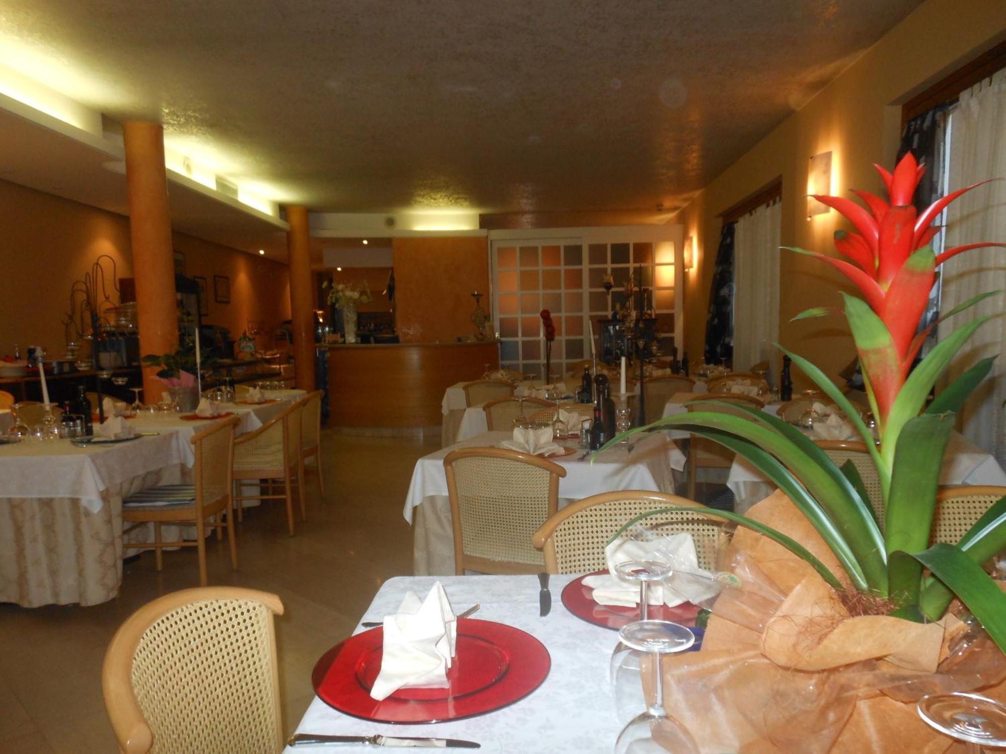 Hotel Ristorante Miralago Garda  Ngoại thất bức ảnh