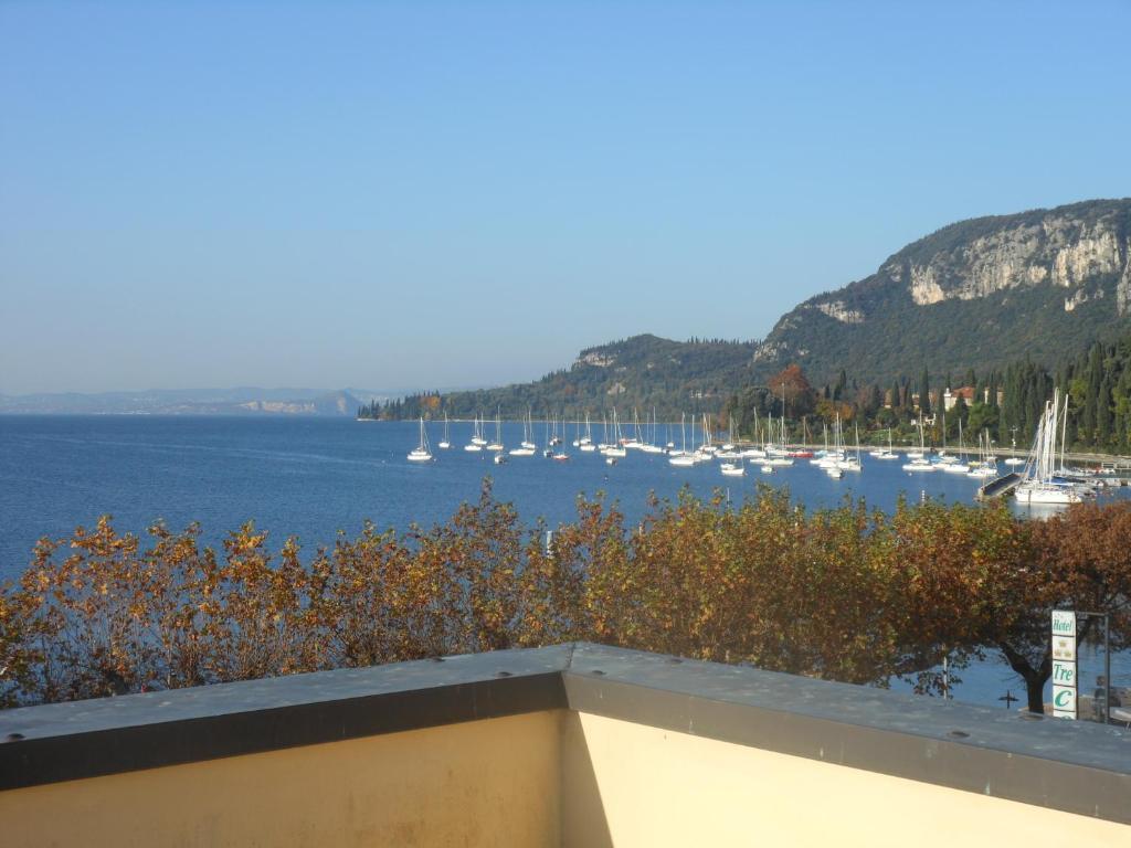Hotel Ristorante Miralago Garda  Ngoại thất bức ảnh