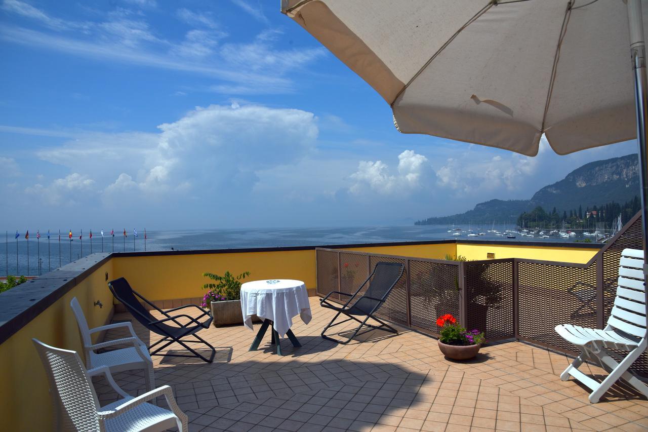 Hotel Ristorante Miralago Garda  Ngoại thất bức ảnh